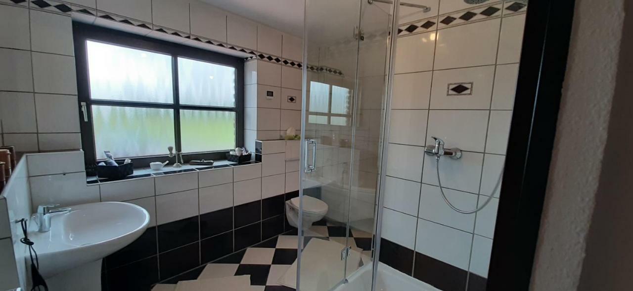 Mauritzburg Appartement Krefeld Buitenkant foto
